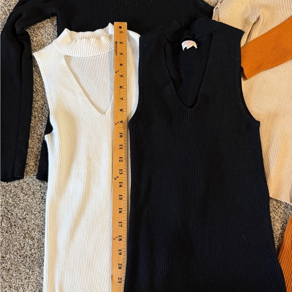 EUC LOT OF 5 medium Women's Sweater Black, cream, Tan, Orange dress - Picture 6 of 8